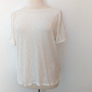 Summer! Crochet Trim T-shirt